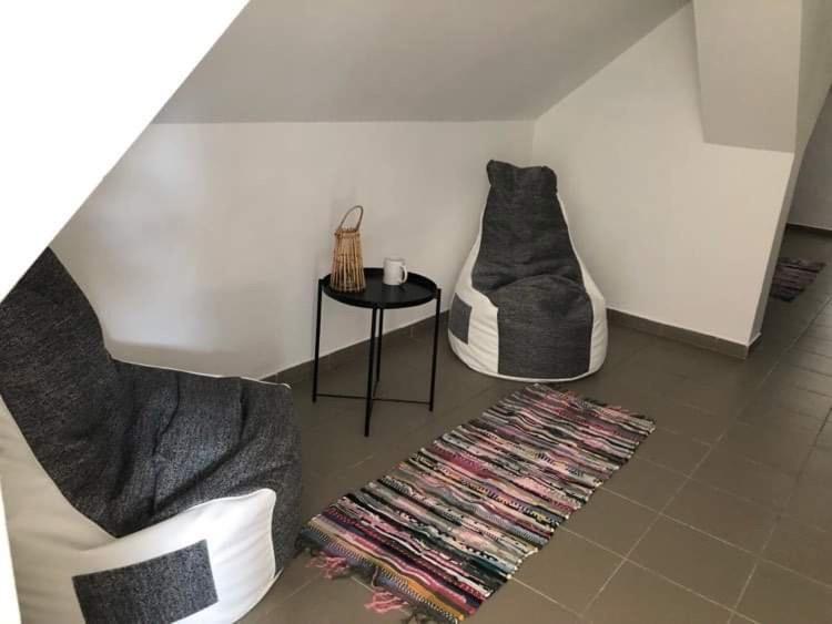 Konvoj Szallo Auberge de jeunesse